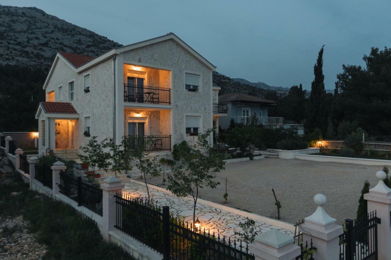 Hedon-Stone Appartement Starigrad Paklenica Buitenkant foto