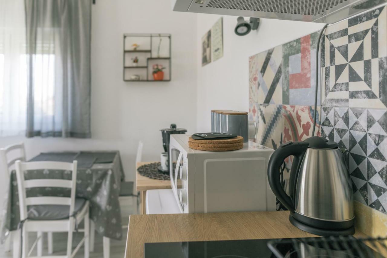 Hedon-Stone Appartement Starigrad Paklenica Buitenkant foto