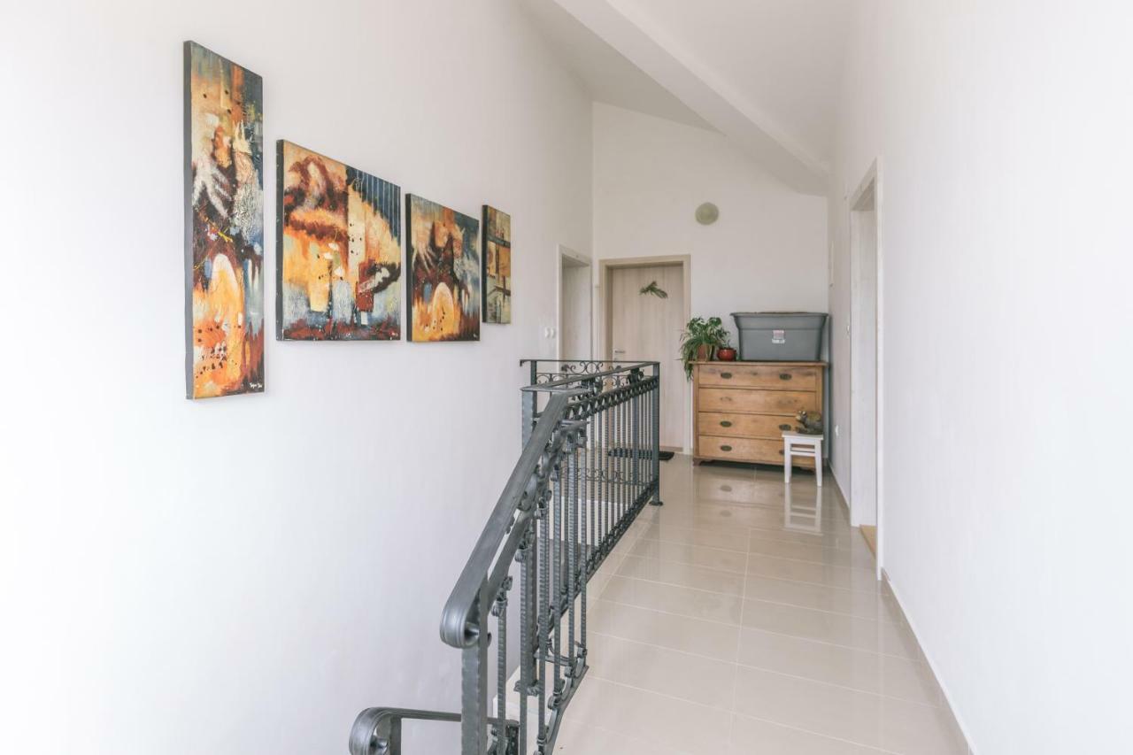 Hedon-Stone Appartement Starigrad Paklenica Buitenkant foto
